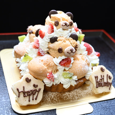 くまちゃんがかわいい、和洋菓子心のオリジナルクロカンブッシュ『くまかんブッシュ』